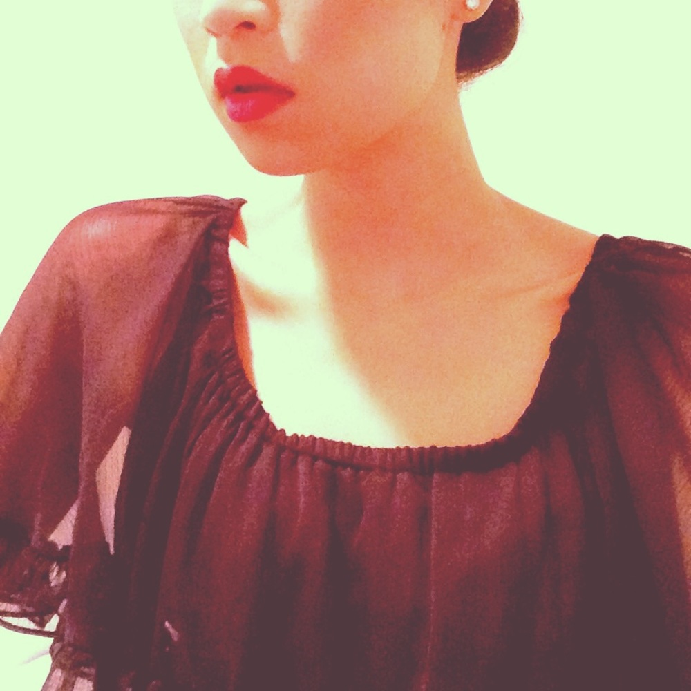 Meet your Posher, Hillary